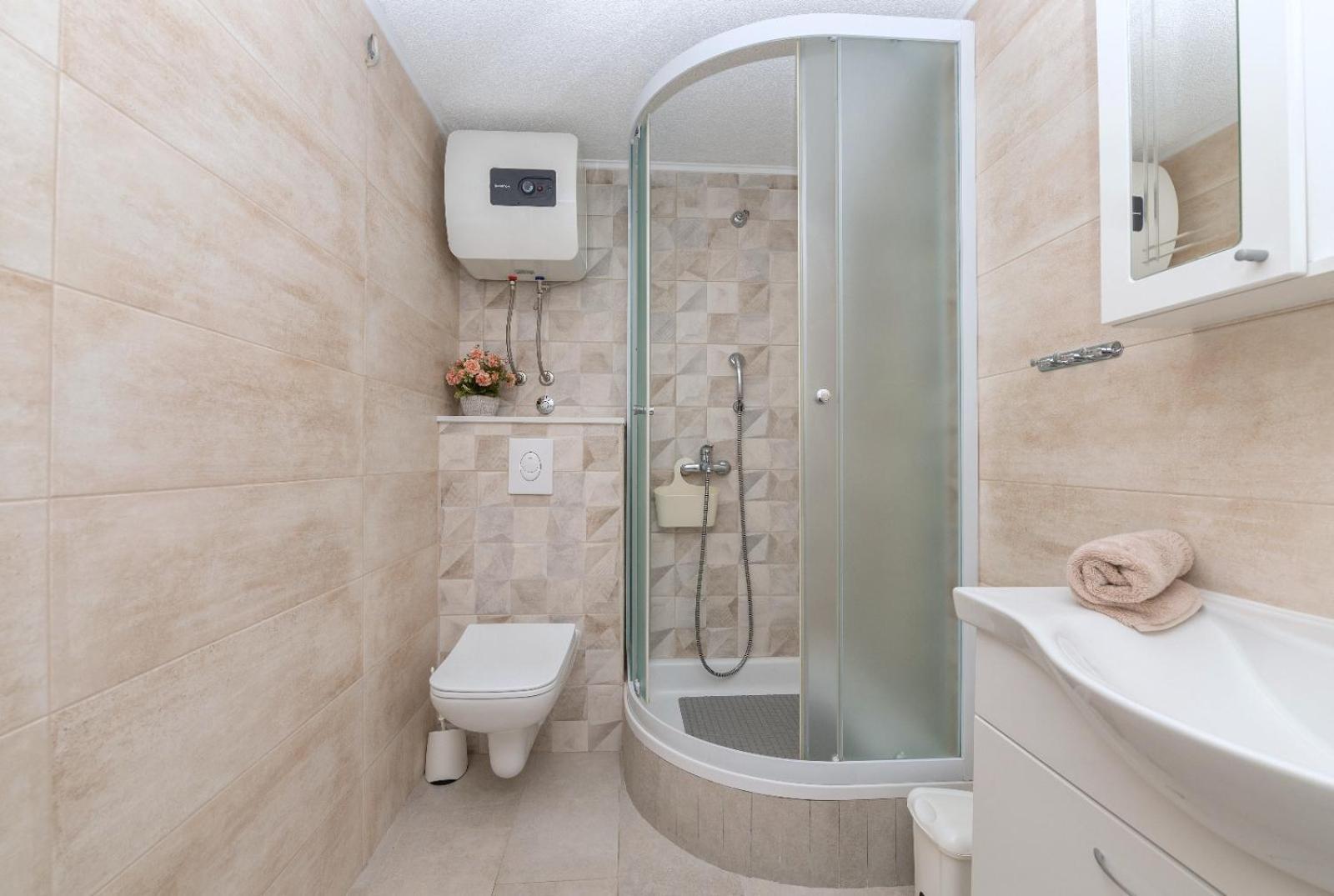 Apartman Pinto Makarska Bagian luar foto